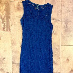 Body con lace dress
